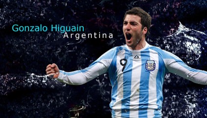 实时更新-意甲：米兰双雄激战，AC米兰2-2战平那不勒斯，意甲第21轮ac米兰对那不勒斯