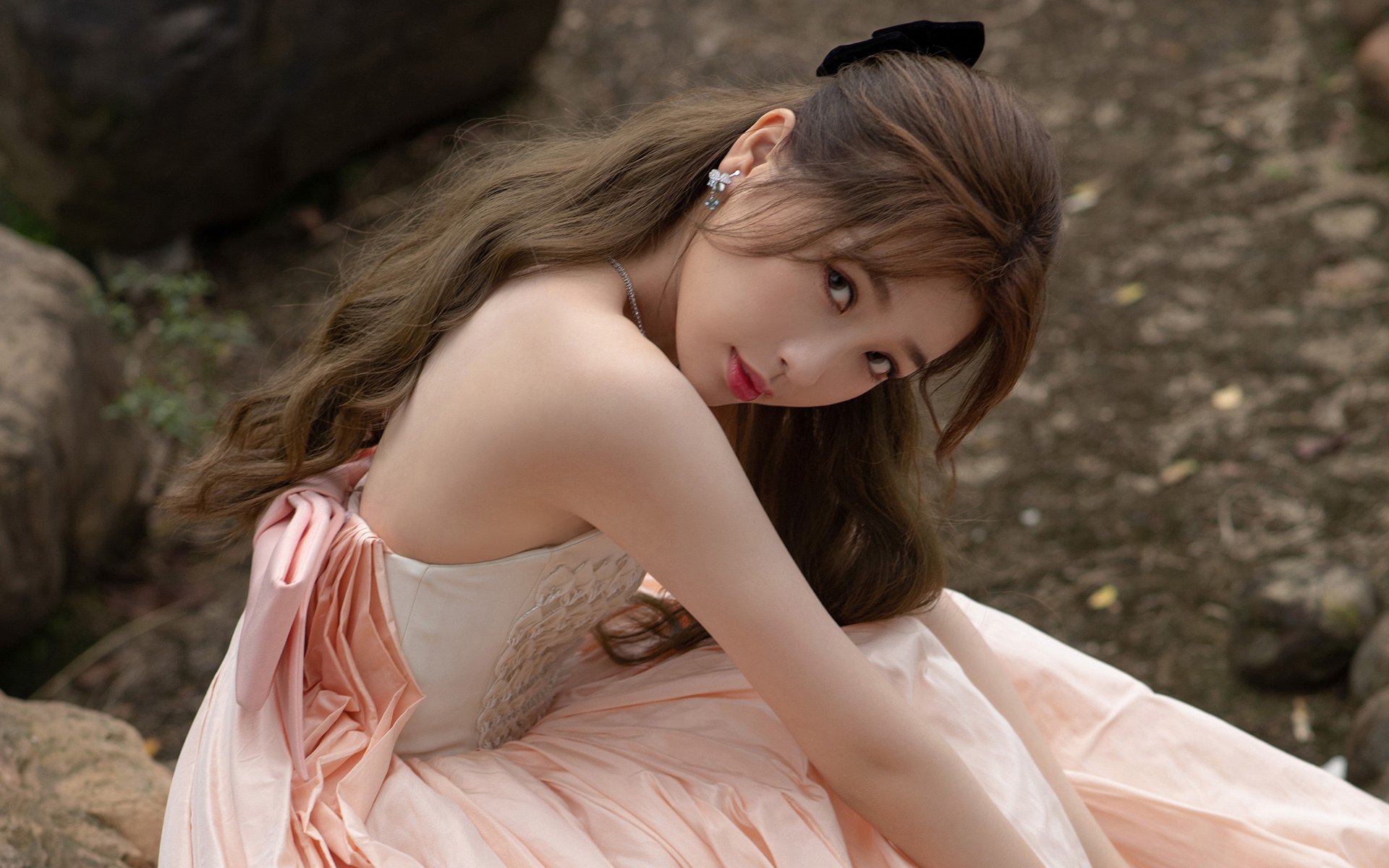 FB体育在线直播平台-法甲：巴黎5-0横扫梅斯，姆巴佩新赛季多场梅开二度，法甲-姆巴佩传射帕雷德斯破门 巴黎4-1客场大胜