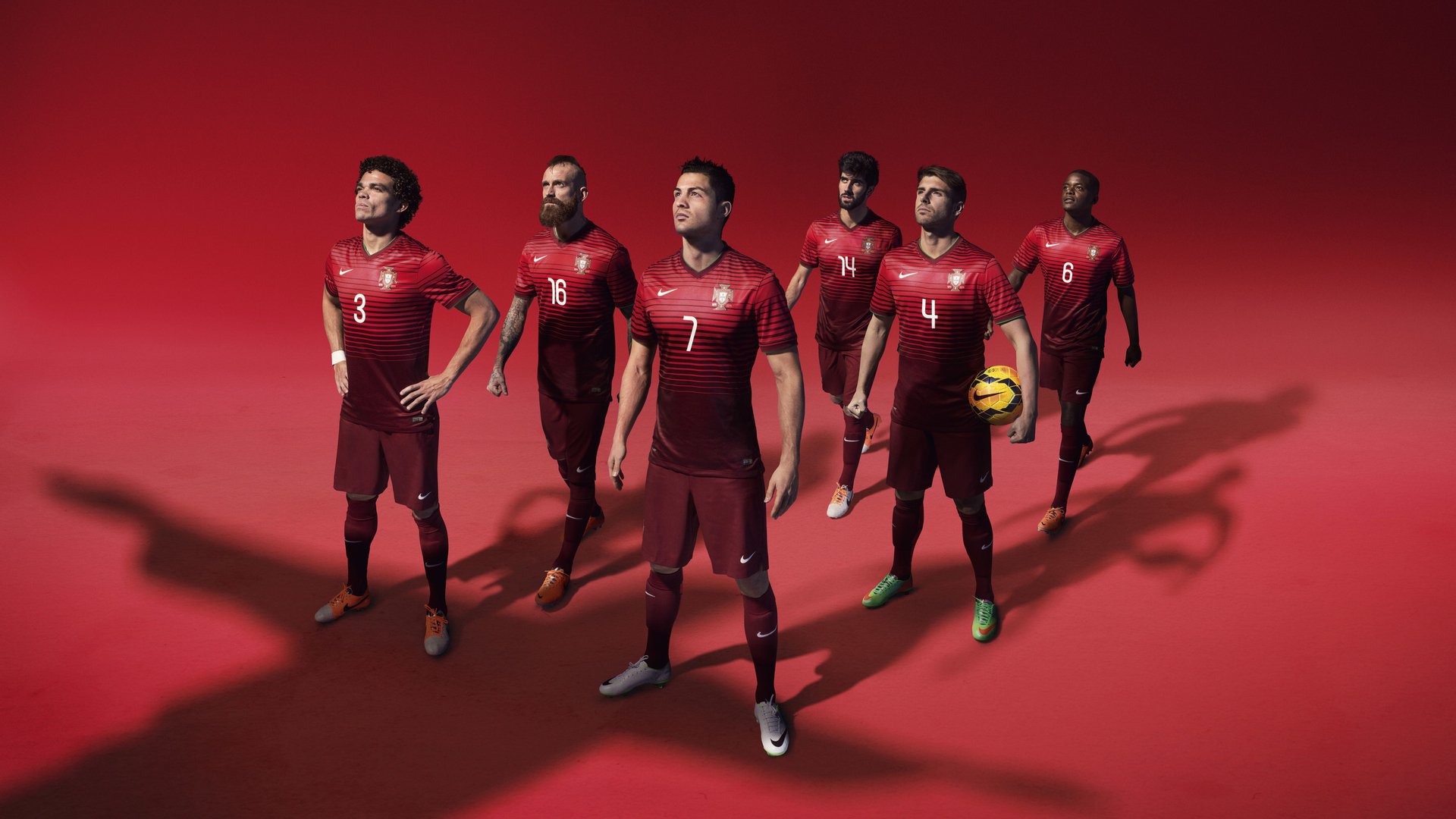 最佳助攻：精彩传球瞬间让人叹服，足球最佳助攻