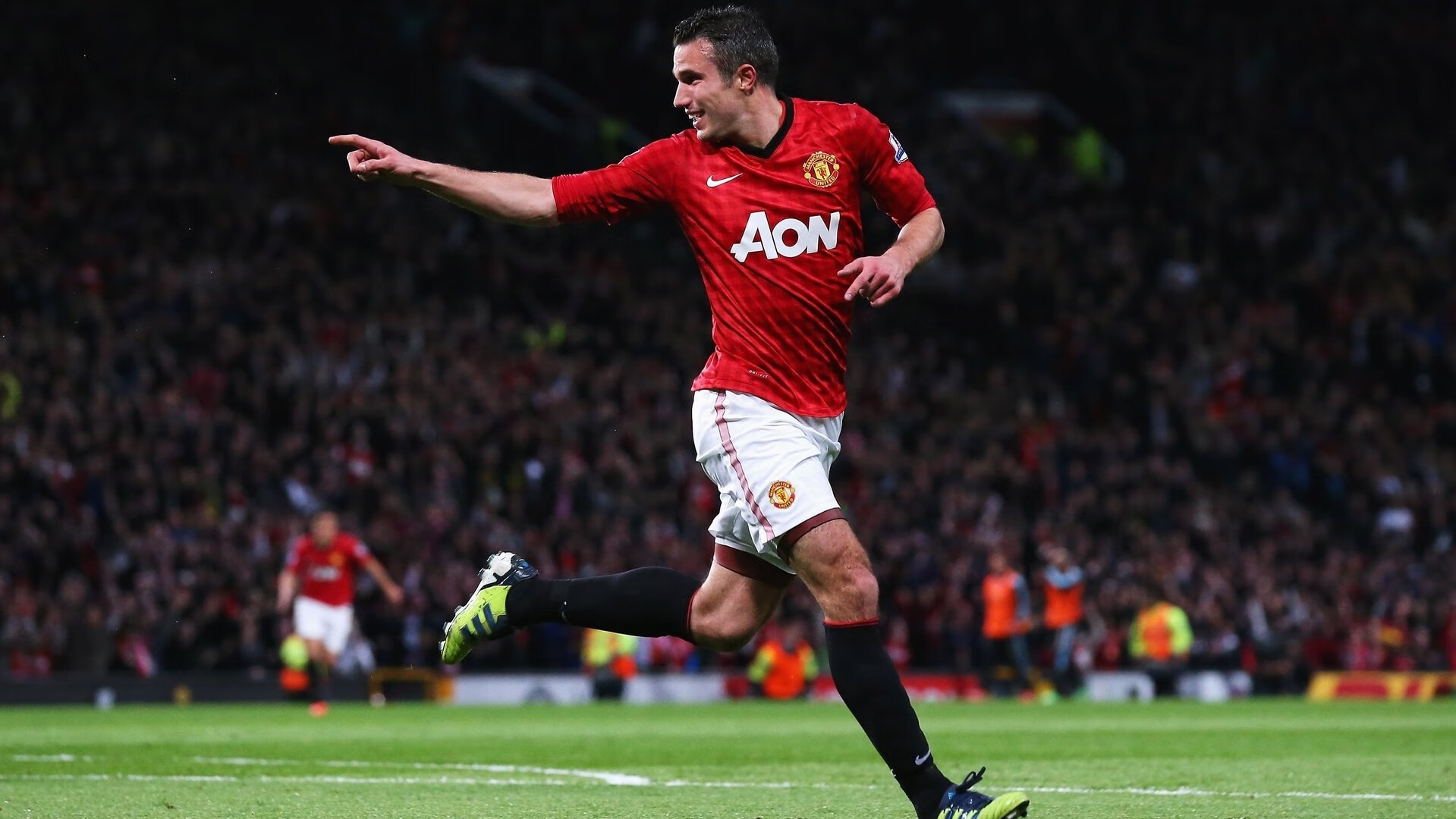 最佳助攻：精彩传球瞬间让人叹服，足球最佳助攻