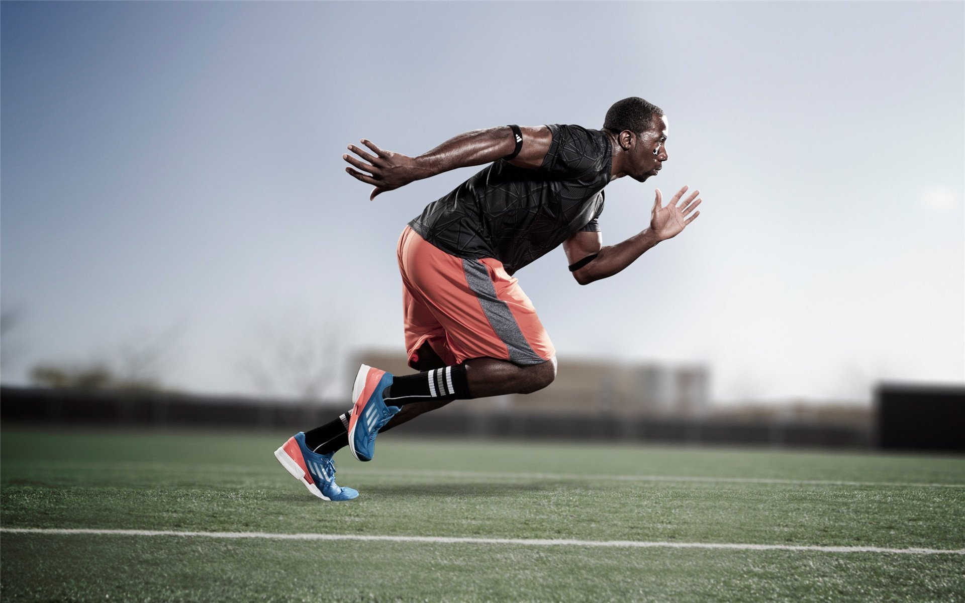 足球博主分享国足热身分析引发广泛讨论，国足热身赛2021